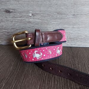 Vineyard Vines Crabs Canvas Club Belt 28